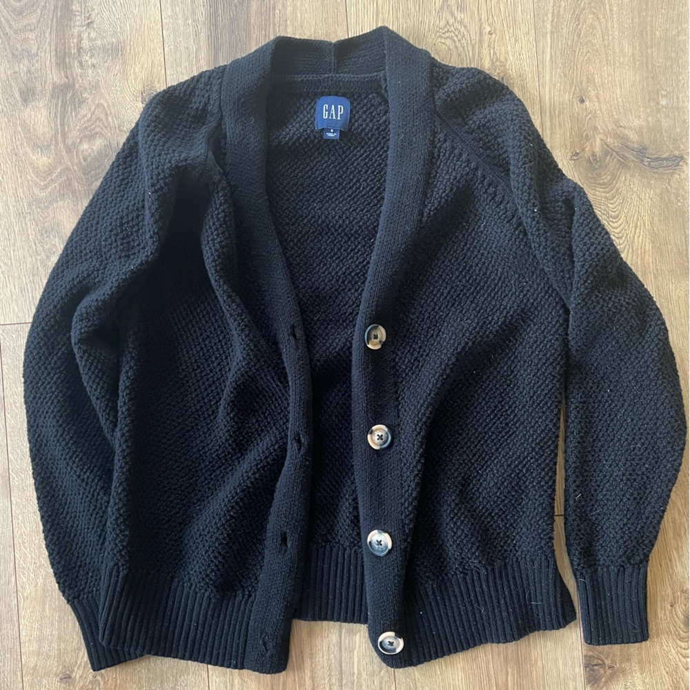 GAP cardigan sweater